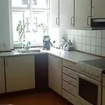 Rent A בית הארחה 2*