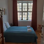 Rent A 게스트하우스 2*