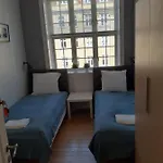 Rent A 2*