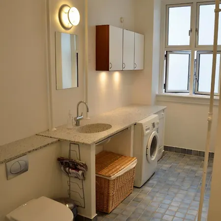 Rent A Copenhagen-no Bikes Friendly 2*
